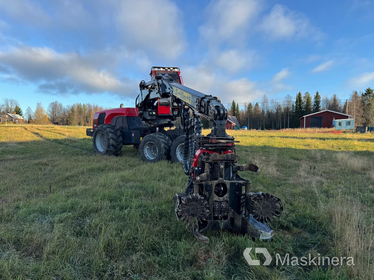 Procesadora forestal Skördare Komatsu XH 911 CX-6: foto 7
