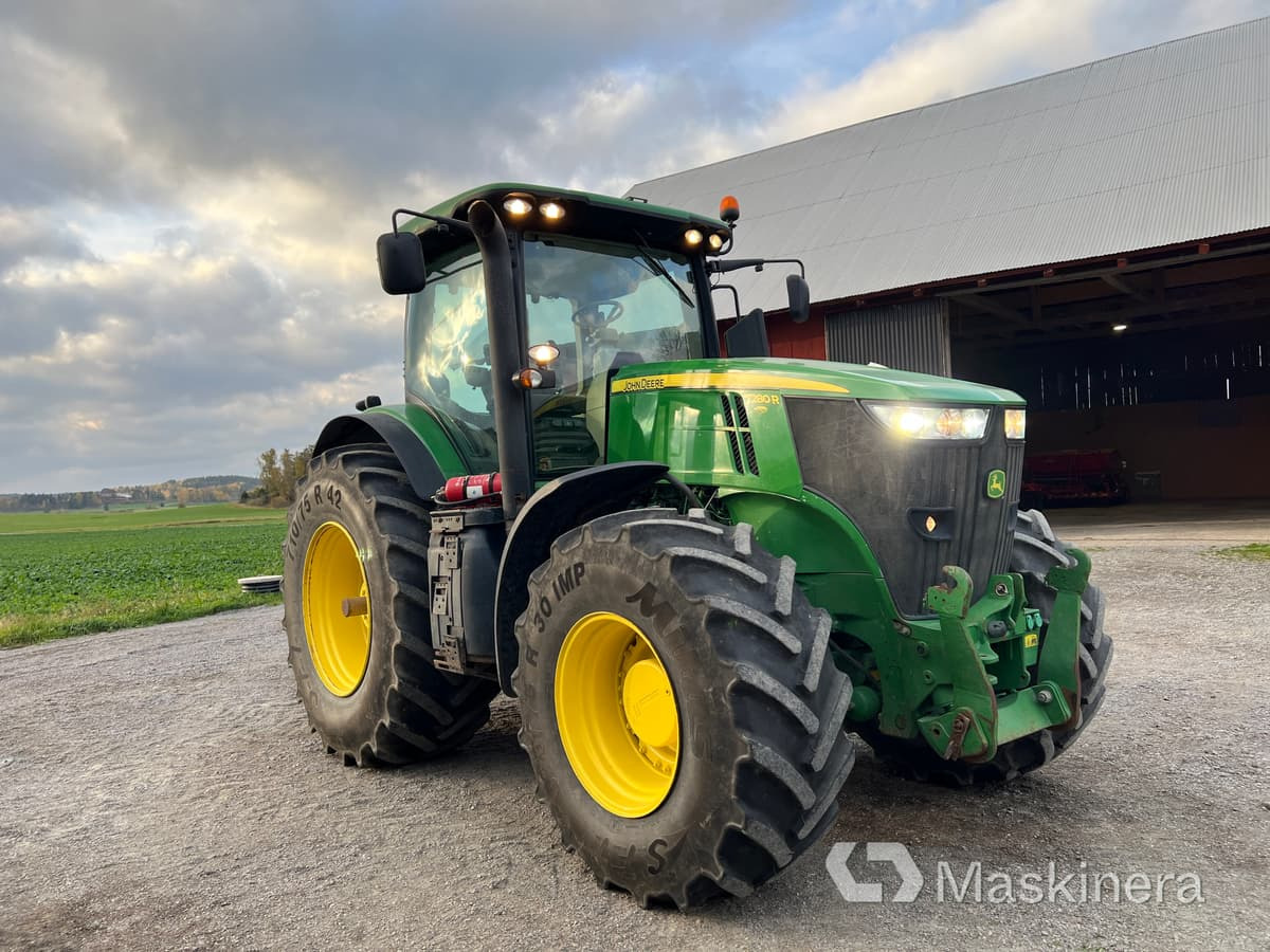 Traktor John Deere 7280R med dubbelmontage & GPS - Tractor: foto 3 Traktor John Deere 7280R med dubbelmontage & GPS - Tractor: foto 3