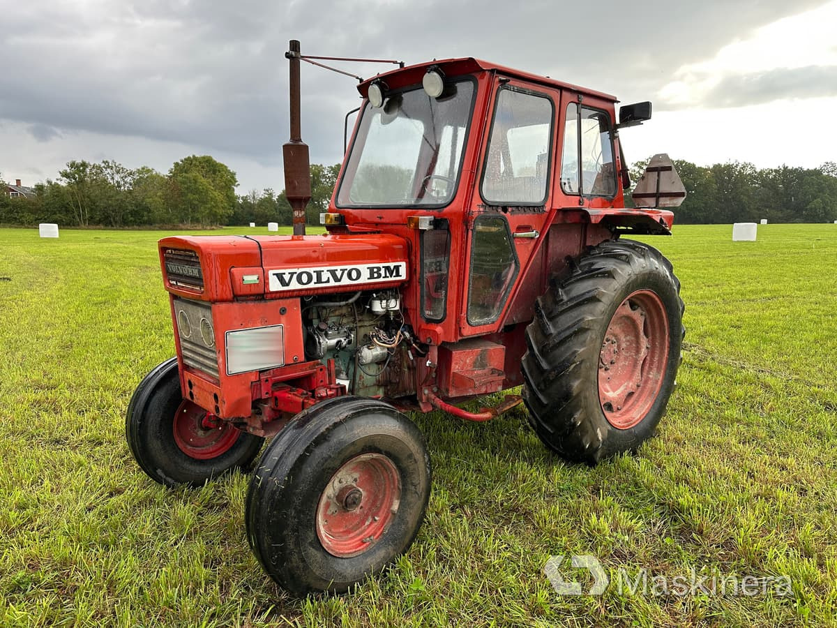 Traktor Volvo BM T 500 - Tractor: foto 1 Traktor Volvo BM T 500 - Tractor: foto 1