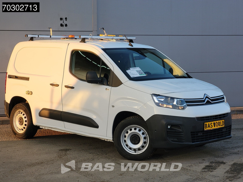 Citroën Berlingo 130pk Emissievrij Automaat Benzine L1H1 Navi Airco Cruise Parkeersensoren Imperiaal L1 Kompakt Airco Cruise control - Furgoneta pequeña: foto 5 Citroën Berlingo 130pk Emissievrij Automaat Benzine L1H1 Navi Airco Cruise Parkeersensoren Imperiaal L1 Kompakt Airco Cruise control - Furgoneta pequeña: foto 5