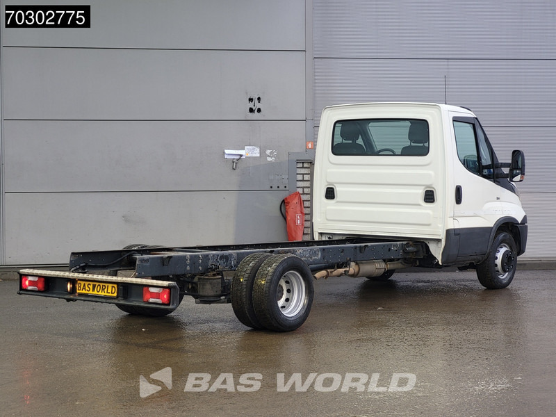 Iveco Daily 70C21 3.0L Automaat Luchtvering 435cm WB 210PK Chassis Cabine Airco Cruise Standkachel Euro6 Chassis Fahrgestell Airco Cruise co - Furgoneta: foto 5 Iveco Daily 70C21 3.0L Automaat Luchtvering 435cm WB 210PK Chassis Cabine Airco Cruise Standkachel Euro6 Chassis Fahrgestell Airco Cruise co - Furgoneta: foto 5