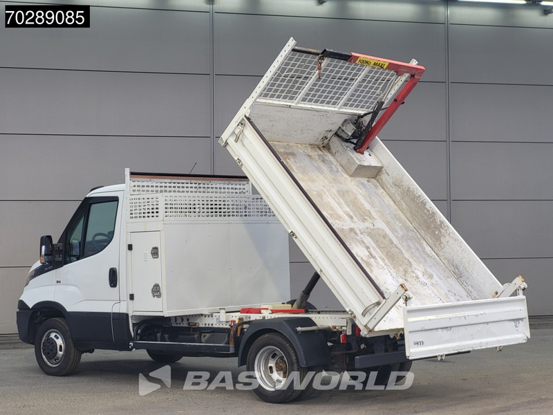 Iveco Daily 35C16 Kipper met Kraan Dubbellucht 3,5t Trekhaak Airco Cruise Camera Euro6 Crane Kran Kranwagen 2m3 Airco Trekhaak Cruise contro - Furgoneta basculante: foto 2 Iveco Daily 35C16 Kipper met Kraan Dubbellucht 3,5t Trekhaak Airco Cruise Camera Euro6 Crane Kran Kranwagen 2m3 Airco Trekhaak Cruise contro - Furgoneta basculante: foto 2