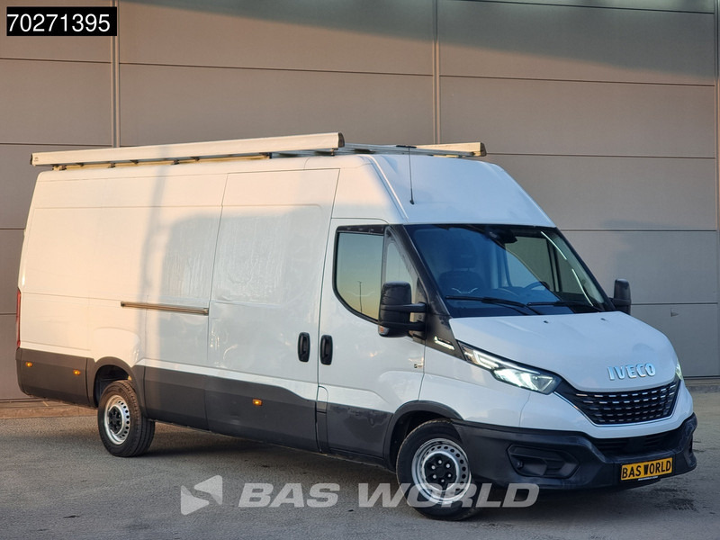 Iveco Daily 35S14 Automaat L3H2 Navi LED 3,5t Trekhaak Imperiaal Camera Airco Cruise L3 16m3 Airco Trekhaak Cruise control - Furgón: foto 3 Iveco Daily 35S14 Automaat L3H2 Navi LED 3,5t Trekhaak Imperiaal Camera Airco Cruise L3 16m3 Airco Trekhaak Cruise control - Furgón: foto 3