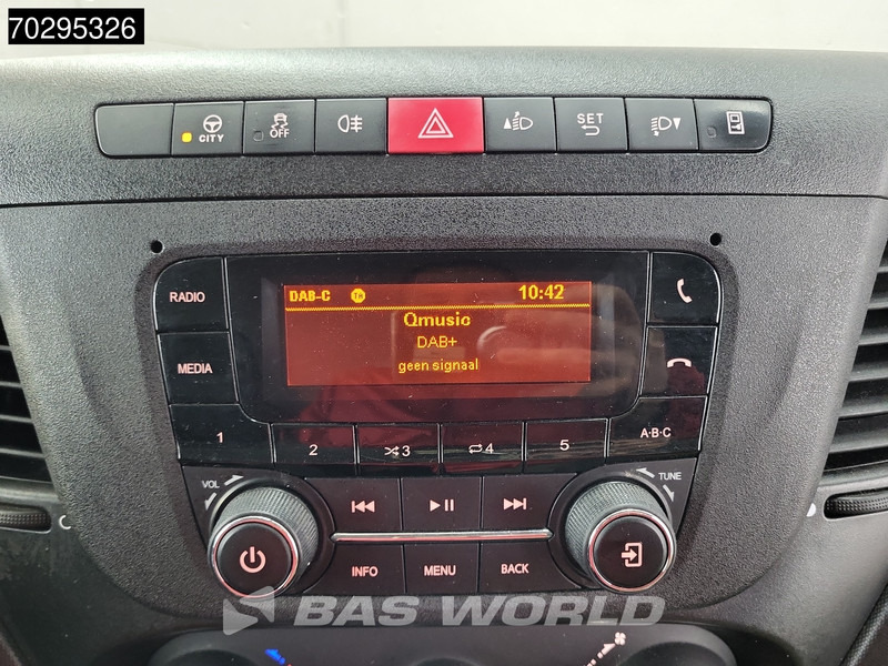 Furgón Iveco Daily 35S14 L2H2 Airco Cruise Camera 3,5t Trekgewicht Euro6 L3 12m3 Airco Cruise control: foto 13