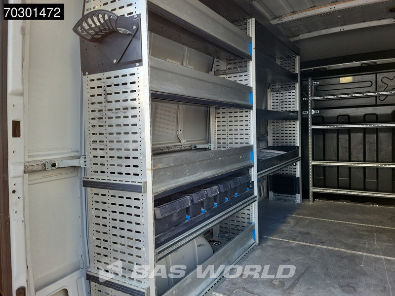 Iveco Daily 35S14 L2H2 Navi Camera Airco L2 10,8m3 Airco - Furgón: foto 5 Iveco Daily 35S14 L2H2 Navi Camera Airco L2 10,8m3 Airco - Furgón: foto 5