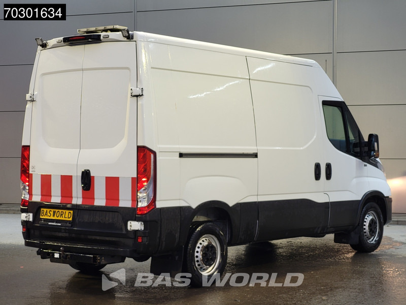 Iveco Daily 35S16 Automaat L2H2 3,5t Trekhaak ACC Navi Airco Camera Standkachel Euro6 L2 Airco Trekhaak - Furgón: foto 5 Iveco Daily 35S16 Automaat L2H2 3,5t Trekhaak ACC Navi Airco Camera Standkachel Euro6 L2 Airco Trekhaak - Furgón: foto 5