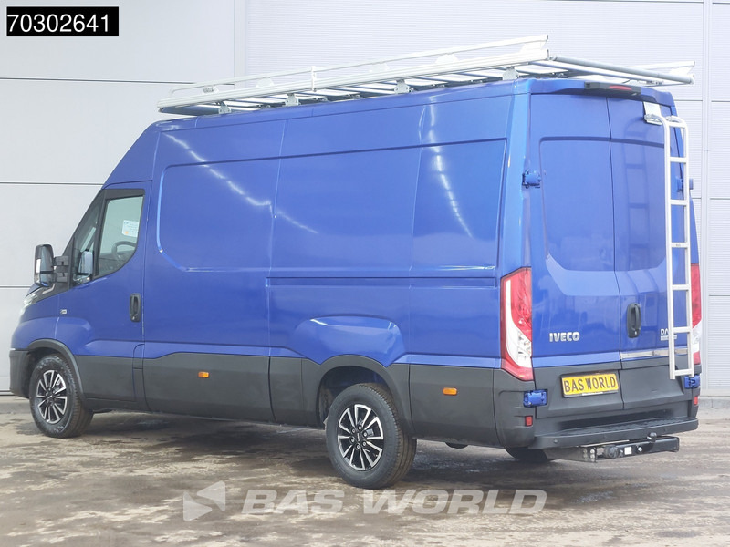 Iveco Daily 35S18 3.0L Automaat L2H2 3,5t Trekhaak 180PK Navi Airco Cruise Camera Parkeersensoren Imperiaal Velgen Euro6 L2 Airco Trekhaak C - Furgón: foto 2 Iveco Daily 35S18 3.0L Automaat L2H2 3,5t Trekhaak 180PK Navi Airco Cruise Camera Parkeersensoren Imperiaal Velgen Euro6 L2 Airco Trekhaak C - Furgón: foto 2