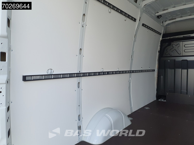 Furgón Iveco Daily 35S21 3.0L Automaat Black Edition 2025 model L2H2 Trekhaak Tacho ACC LED CarPlay Velgen Camera 12m3 Airco Trekhaak: foto 8