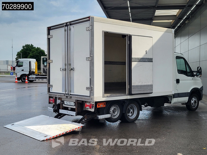 Iveco Daily 40C15 BE-Combi 75Plus Koelwagen Laadklep Carrier Xarios 350 Zijdeur Achterdeuren Airco Cruise Camera Koel Koeler Kühl Kühler Küh - Furgoneta frigorifica: foto 3 Iveco Daily 40C15 BE-Combi 75Plus Koelwagen Laadklep Carrier Xarios 350 Zijdeur Achterdeuren Airco Cruise Camera Koel Koeler Kühl Kühler Küh - Furgoneta frigorifica: foto 3
