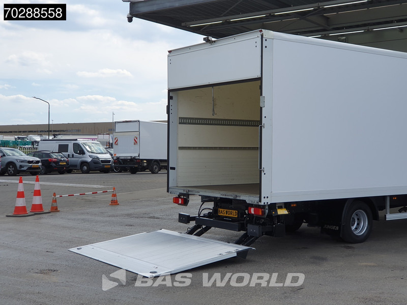Iveco Daily 70C21 Automaat Luchtvering Laadklep 210PK Airco Cruise Camera Euro6 Meubelbak Koffer 37m3 Airco Cruise control - Furgoneta caja cerrada: foto 3 Iveco Daily 70C21 Automaat Luchtvering Laadklep 210PK Airco Cruise Camera Euro6 Meubelbak Koffer 37m3 Airco Cruise control - Furgoneta caja cerrada: foto 3