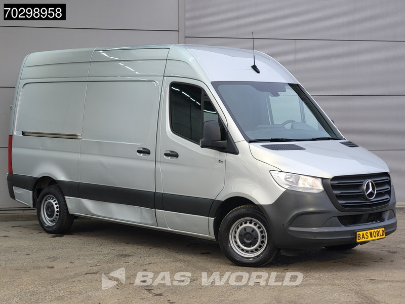 Mercedes-Benz Sprinter 315 CDI Automaat L2H2 150PK Airco Camera Parkeersensoren MBUX CarPlay Euro6 L2 12m3 Airco - Furgoneta pequeña: foto 3 Mercedes-Benz Sprinter 315 CDI Automaat L2H2 150PK Airco Camera Parkeersensoren MBUX CarPlay Euro6 L2 12m3 Airco - Furgoneta pequeña: foto 3