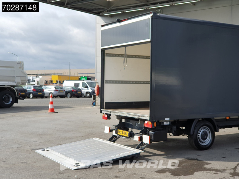 Mercedes-Benz Sprinter 316 CDI Laadklep Automaat Bakwagen ACC Airco Camera MBUX CarPlay Euro6 Meubelbak Koffer 19m3 Airco - Furgoneta caja cerrada: foto 3 Mercedes-Benz Sprinter 316 CDI Laadklep Automaat Bakwagen ACC Airco Camera MBUX CarPlay Euro6 Meubelbak Koffer 19m3 Airco - Furgoneta caja cerrada: foto 3