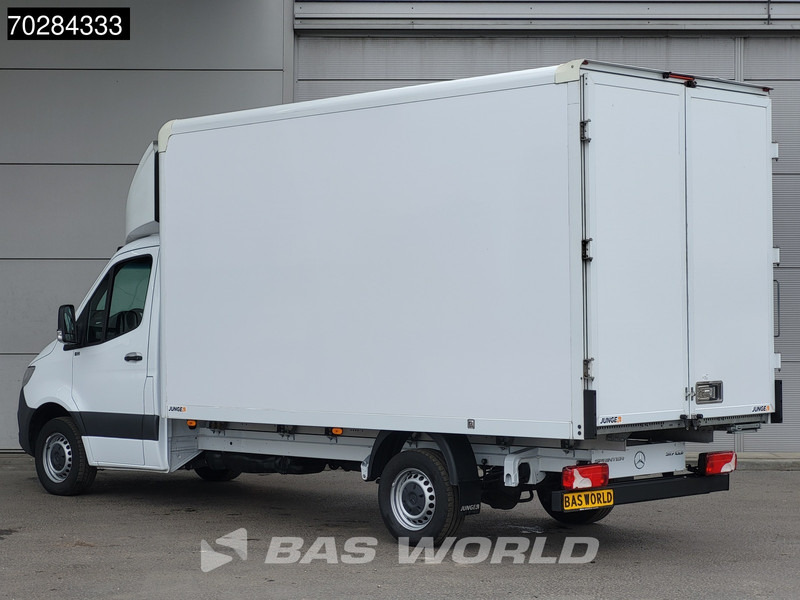 Mercedes-Benz Sprinter 317 CDI Automaat Bakwagen 170PK Achterdeuren Airco Camera Euro6 Meubelbak Koffer 21m3 Airco - Furgoneta caja cerrada: foto 2 Mercedes-Benz Sprinter 317 CDI Automaat Bakwagen 170PK Achterdeuren Airco Camera Euro6 Meubelbak Koffer 21m3 Airco - Furgoneta caja cerrada: foto 2