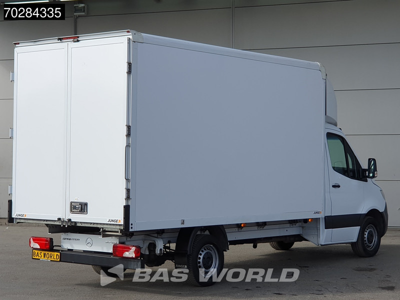 Mercedes-Benz Sprinter 317 CDI Automaat Bakwagen Achterdeuren 170PK Airco Camera Euro6 Meubelbak Koffer 21m3 Airco - Furgoneta caja cerrada: foto 5 Mercedes-Benz Sprinter 317 CDI Automaat Bakwagen Achterdeuren 170PK Airco Camera Euro6 Meubelbak Koffer 21m3 Airco - Furgoneta caja cerrada: foto 5