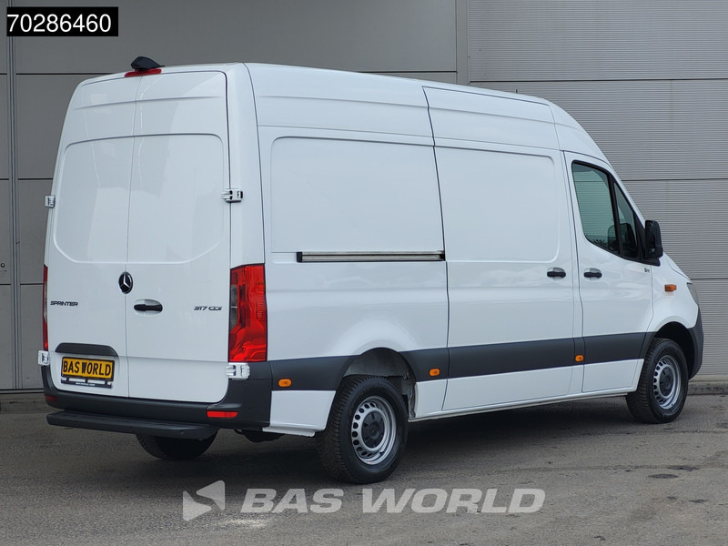 Mercedes-Benz Sprinter 317 CDI Automaat L2H2 Navi Airco Cruise Camera Parkeersensoren MBUX Euro6 L2 12m3 Airco Cruise control - Furgón: foto 5 Mercedes-Benz Sprinter 317 CDI Automaat L2H2 Navi Airco Cruise Camera Parkeersensoren MBUX Euro6 L2 12m3 Airco Cruise control - Furgón: foto 5