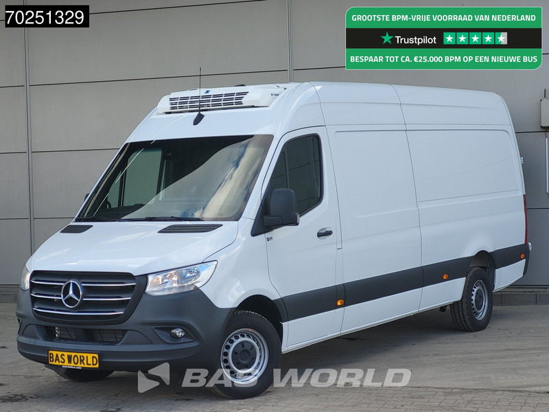 Mercedes-Benz Sprinter 317 CDI Koelwagen L3H2 Thermo King V-200 MAX 230V Stekker Trekhaak Airco Cruise Camera Koeler Koel Kühlwagen 12m3 Airco Trekhaak - Furgoneta frigorifica: foto 1 Mercedes-Benz Sprinter 317 CDI Koelwagen L3H2 Thermo King V-200 MAX 230V Stekker Trekhaak Airco Cruise Camera Koeler Koel Kühlwagen 12m3 Airco Trekhaak - Furgoneta frigorifica: foto 1