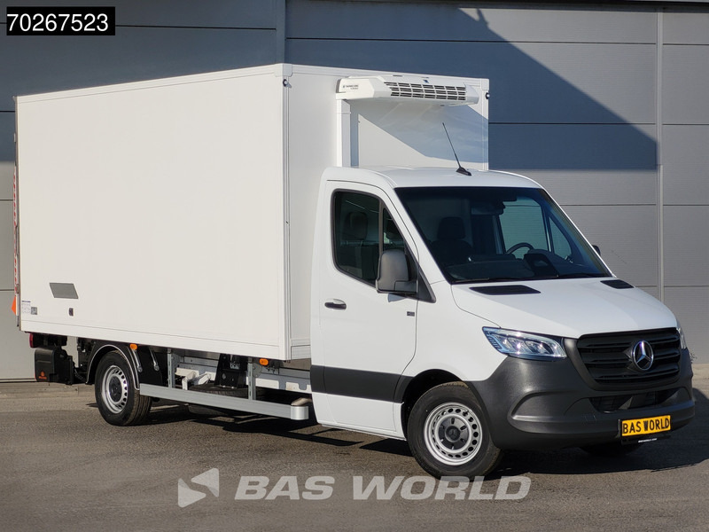 Mercedes-Benz Sprinter 317 CDI Koelwagen Vriezer Laadklep Thermo King V-200 MAX 230V Stekker LED Airco Euro6 Koel Koeler Kühl Kühler Vries Vriezer Kühl - Furgoneta frigorifica: foto 5 Mercedes-Benz Sprinter 317 CDI Koelwagen Vriezer Laadklep Thermo King V-200 MAX 230V Stekker LED Airco Euro6 Koel Koeler Kühl Kühler Vries Vriezer Kühl - Furgoneta frigorifica: foto 5