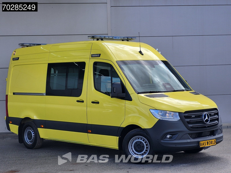 Mercedes-Benz Sprinter 319 CDI Automaat Nieuw! Complete Ambulance Ziekenwagen Rettungswagen Krankenwagen 11m3 Airco Cruise control - Ambulancia: foto 5 Mercedes-Benz Sprinter 319 CDI Automaat Nieuw! Complete Ambulance Ziekenwagen Rettungswagen Krankenwagen 11m3 Airco Cruise control - Ambulancia: foto 5