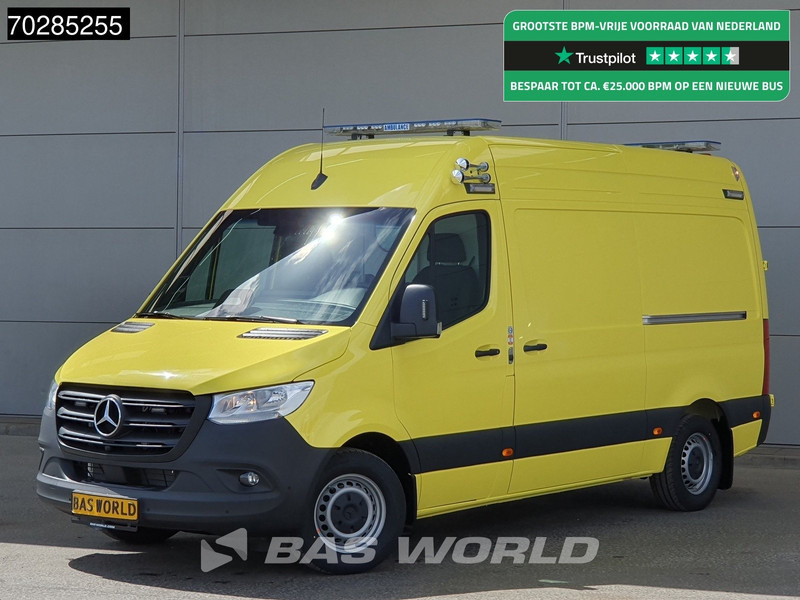 Mercedes-Benz Sprinter 319 CDI Automaat Nieuw! Complete Ambulance Ziekenwagen Rettungswagen Krankenwagen 11m3 Airco Cruise control - Ambulancia: foto 1 Mercedes-Benz Sprinter 319 CDI Automaat Nieuw! Complete Ambulance Ziekenwagen Rettungswagen Krankenwagen 11m3 Airco Cruise control - Ambulancia: foto 1