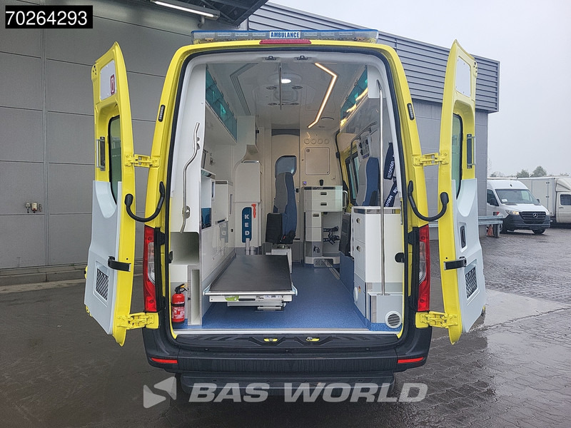 Mercedes-Benz Sprinter 319 CDI Automaat Nieuw! Complete Ambulance Ziekenwagen Rettungswagen Krankenwagen Airco - Ambulancia: foto 3 Mercedes-Benz Sprinter 319 CDI Automaat Nieuw! Complete Ambulance Ziekenwagen Rettungswagen Krankenwagen Airco - Ambulancia: foto 3