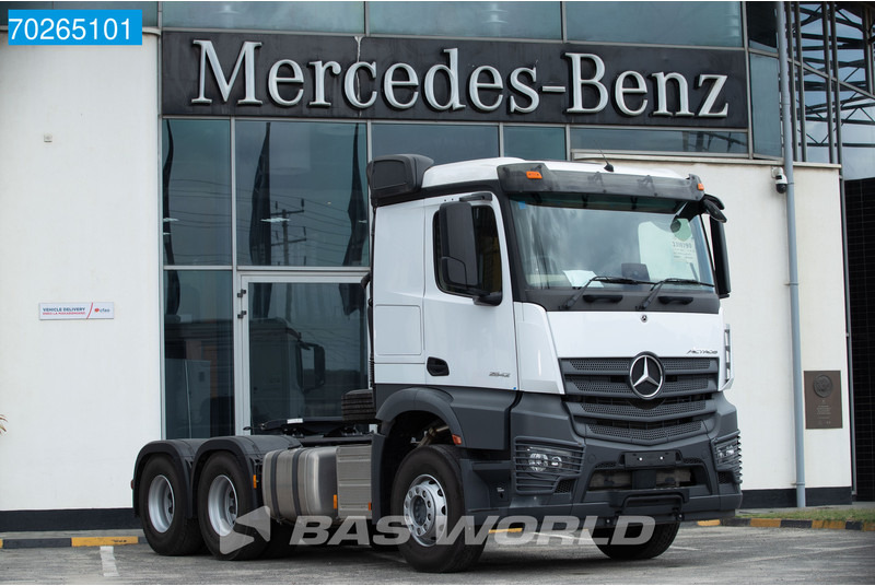 Mercedes-Benz Actros 2642 6X4 NEW! RHD 2x Tanks Euro 3 - Cabeza tractora: foto 3 Mercedes-Benz Actros 2642 6X4 NEW! RHD 2x Tanks Euro 3 - Cabeza tractora: foto 3