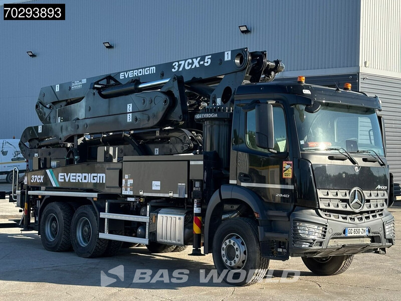 Mercedes-Benz Arocs 2840 Arocs 6X4 NEW! Everdigm 37CX-5 concrete pump Steel Suspension Automatic Euro 6 - Camión bomba de hormigón: foto 3 Mercedes-Benz Arocs 2840 Arocs 6X4 NEW! Everdigm 37CX-5 concrete pump Steel Suspension Automatic Euro 6 - Camión bomba de hormigón: foto 3