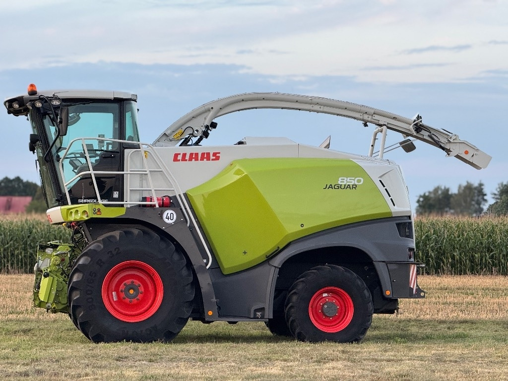 Claas Jaguar 850 Allrad + Kemper 360 PLUS - Cosechadora de forraje: foto 3 Claas Jaguar 850 Allrad + Kemper 360 PLUS - Cosechadora de forraje: foto 3