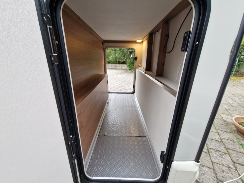 Autocaravana integral Knaus Tourer Van 500 MQ: foto 14