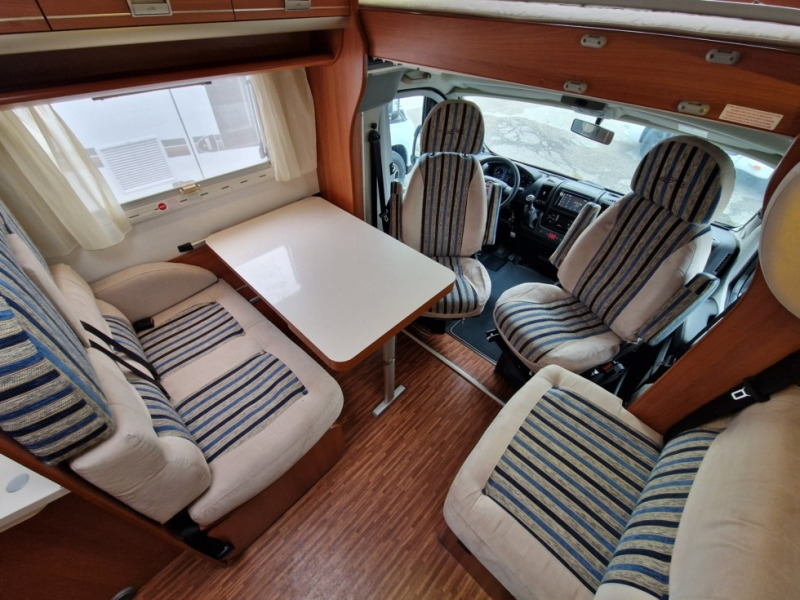 Autocaravana capuchina Laika X 710: foto 8 Autocaravana capuchina Laika X 710: foto 8