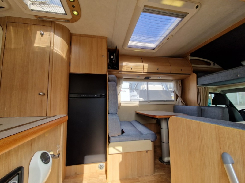 Rimor Kentucky Estro 9 - Autocaravana capuchina: foto 4 Rimor Kentucky Estro 9 - Autocaravana capuchina: foto 4