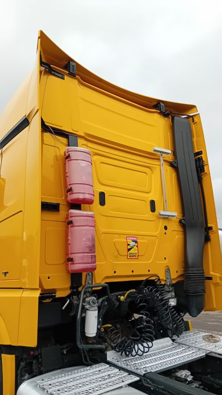Mercedes-Benz 1845 GIGA space - Cabeza tractora: foto 5 Mercedes-Benz 1845 GIGA space - Cabeza tractora: foto 5