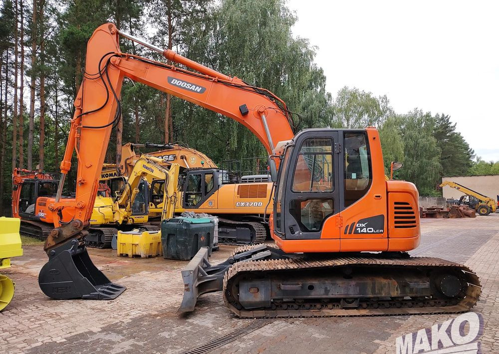 Doosan DX140LCR - Excavadora de cadenas: foto 1 Doosan DX140LCR - Excavadora de cadenas: foto 1