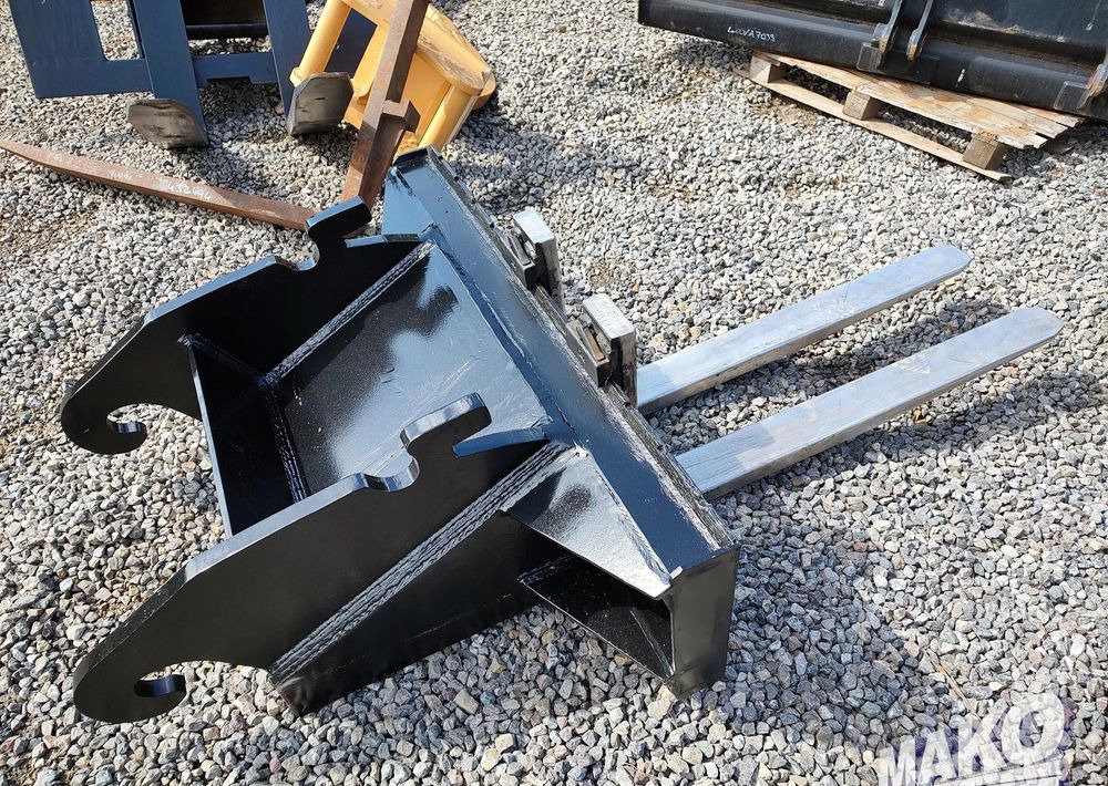 Widły do koparki Verachtert CW20 CW30 CW40 - Implemento para Maquinaria de construcción: foto 2 Widły do koparki Verachtert CW20 CW30 CW40 - Implemento para Maquinaria de construcción: foto 2