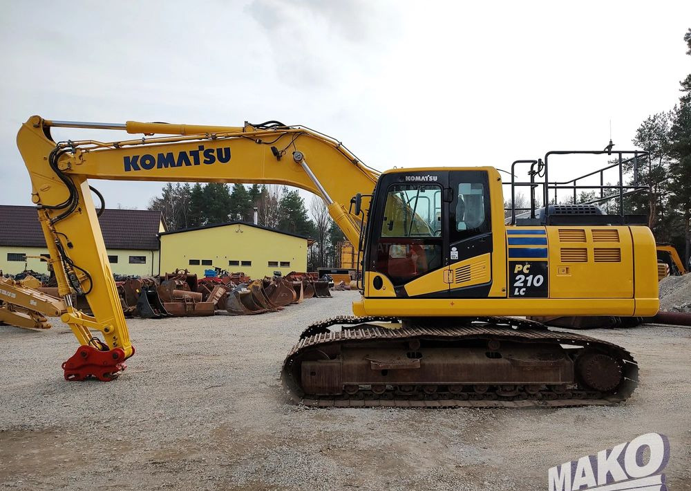 Komatsu PC210 LC-10 - Excavadora de cadenas: foto 1 Komatsu PC210 LC-10 - Excavadora de cadenas: foto 1