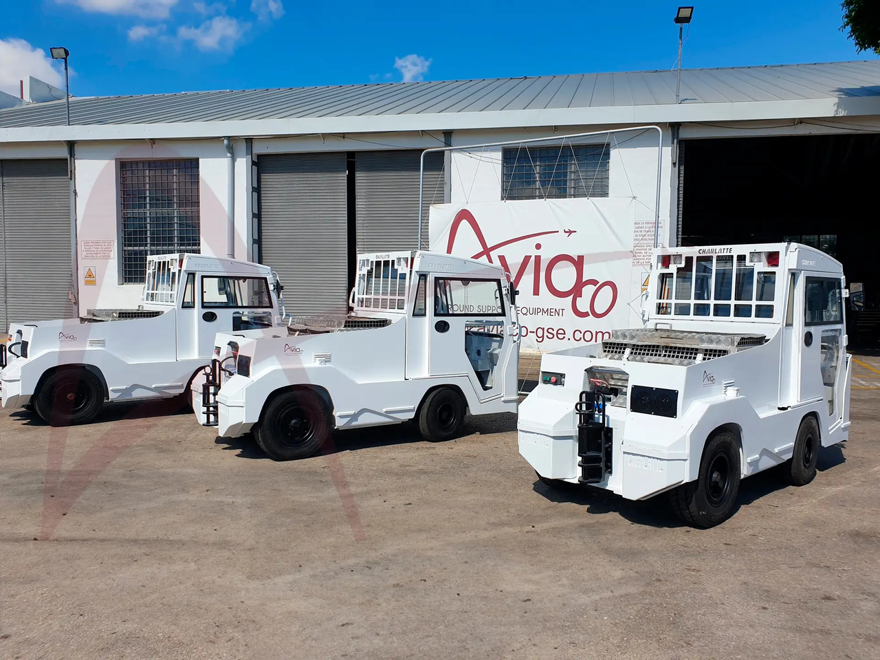 CHARLATTE TE.225 - Tractor de equipaje: foto 3 CHARLATTE TE.225 - Tractor de equipaje: foto 3