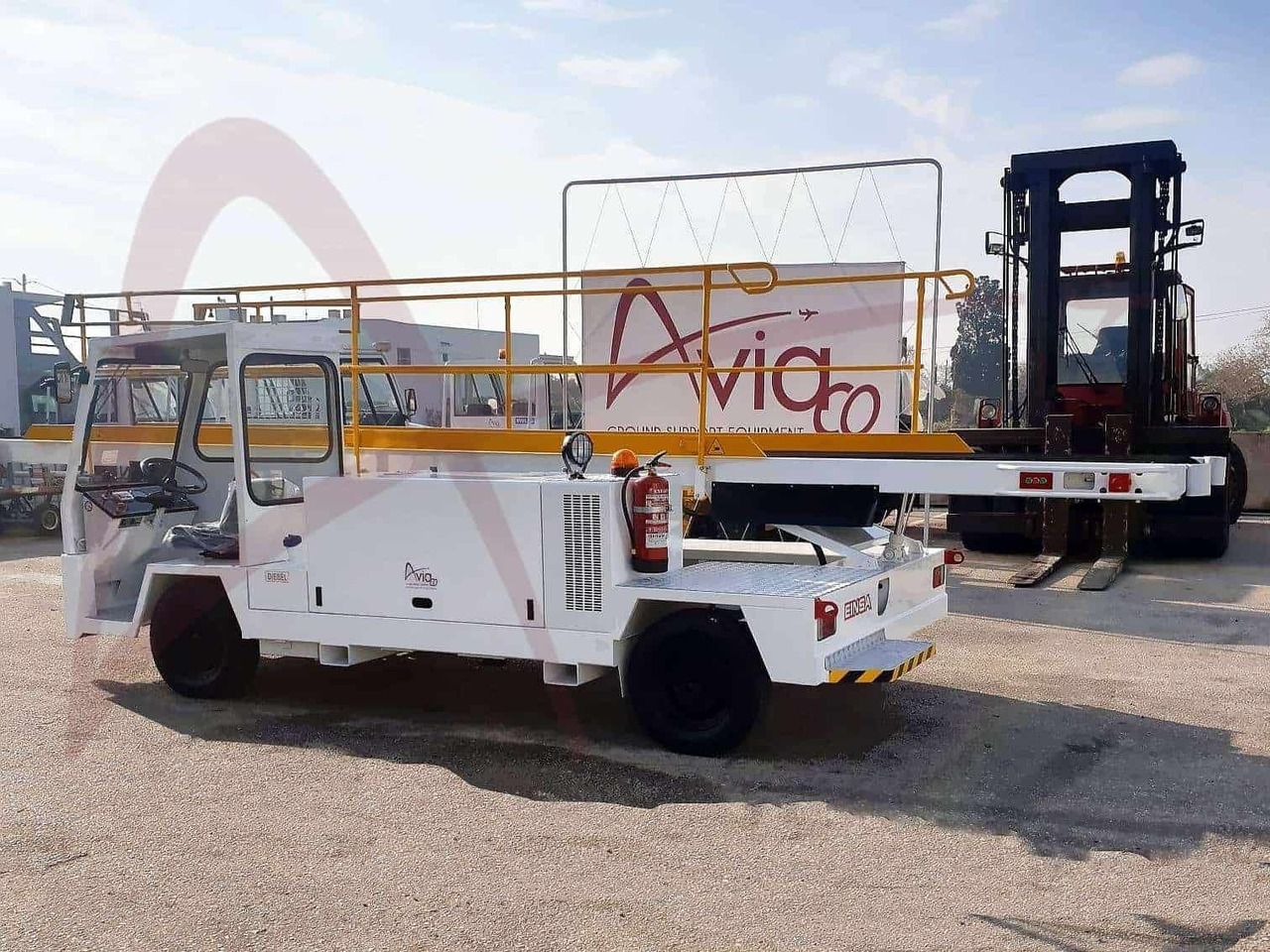 EINSA CDA-14B - Cargadora de banda: foto 4 EINSA CDA-14B - Cargadora de banda: foto 4