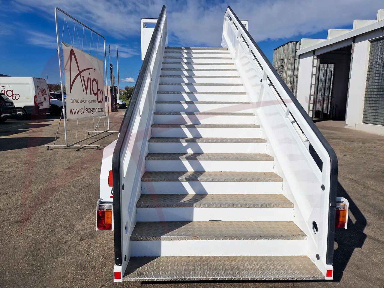 EINSA EDU-WIDE - Escalera de pasajeros: foto 3 EINSA EDU-WIDE - Escalera de pasajeros: foto 3