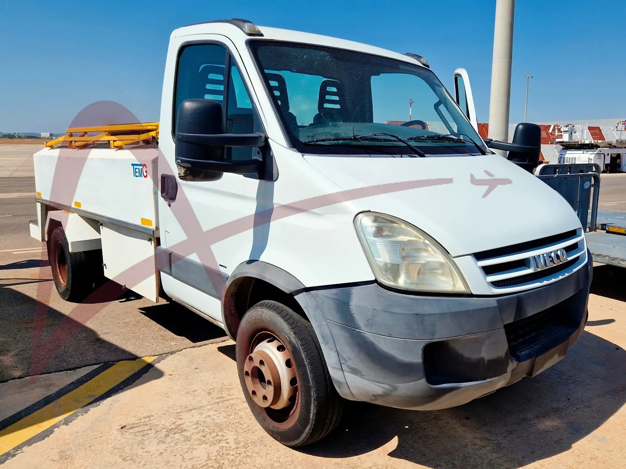 TEMG TG-0217 - Equipo de apoyo en tierra: foto 1 TEMG TG-0217 - Equipo de apoyo en tierra: foto 1