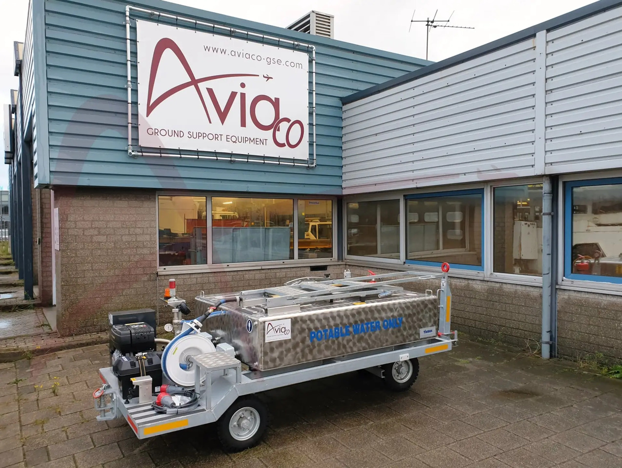 TIMSAN WSC1000 - Equipo de apoyo en tierra: foto 1 TIMSAN WSC1000 - Equipo de apoyo en tierra: foto 1