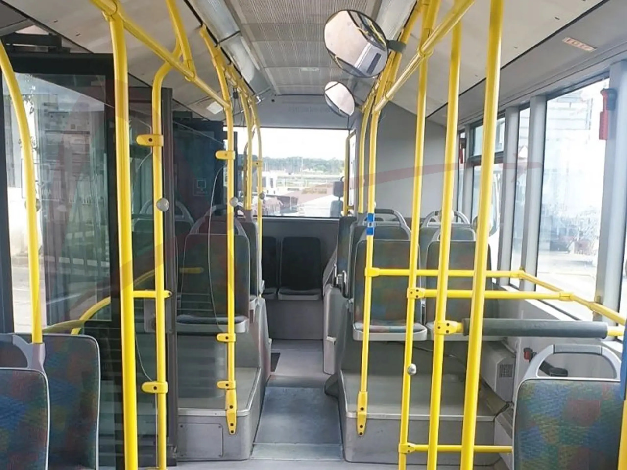 MERCEDES BENZ CITARO - Autobús lanzadera: foto 4 MERCEDES BENZ CITARO - Autobús lanzadera: foto 4