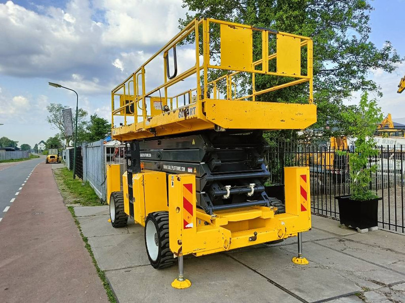 GMG 6094-RT platform hi lift schaar hoogwerker 18 m CE - Plataforma de tijeras: foto 5 GMG 6094-RT platform hi lift schaar hoogwerker 18 m CE - Plataforma de tijeras: foto 5