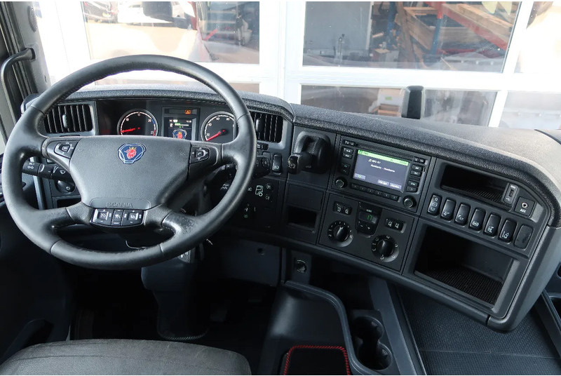 Scania R450 RETARDER/ 2X TANK/ DIFF LOCK - Cabeza tractora: foto 5 Scania R450 RETARDER/ 2X TANK/ DIFF LOCK - Cabeza tractora: foto 5