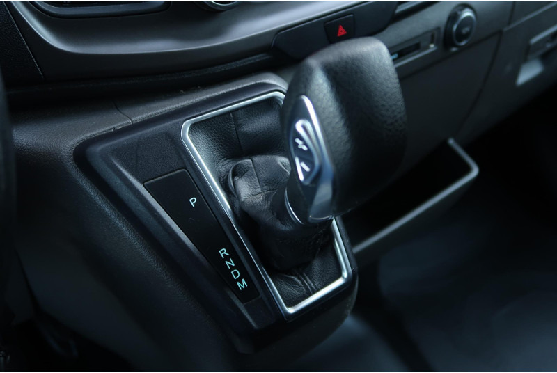 Ford Transit 330 2.0 TDCI L3H2 DC AUT/ CAMERA/ ACC/ AIRCO/ TREKHAAK - Furgoneta pequeña, Furgoneta combi: foto 4 Ford Transit 330 2.0 TDCI L3H2 DC AUT/ CAMERA/ ACC/ AIRCO/ TREKHAAK - Furgoneta pequeña, Furgoneta combi: foto 4