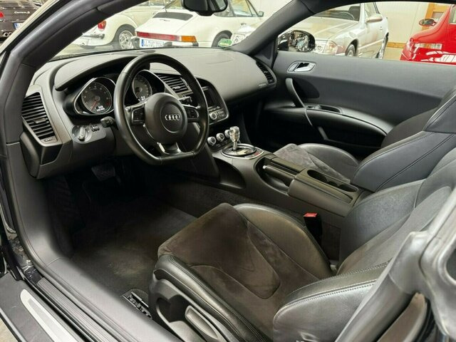 AUDI R8 4.2 FSI V8 quattro Coupé makellos!... - Coche: foto 5 AUDI R8 4.2 FSI V8 quattro Coupé makellos!... - Coche: foto 5