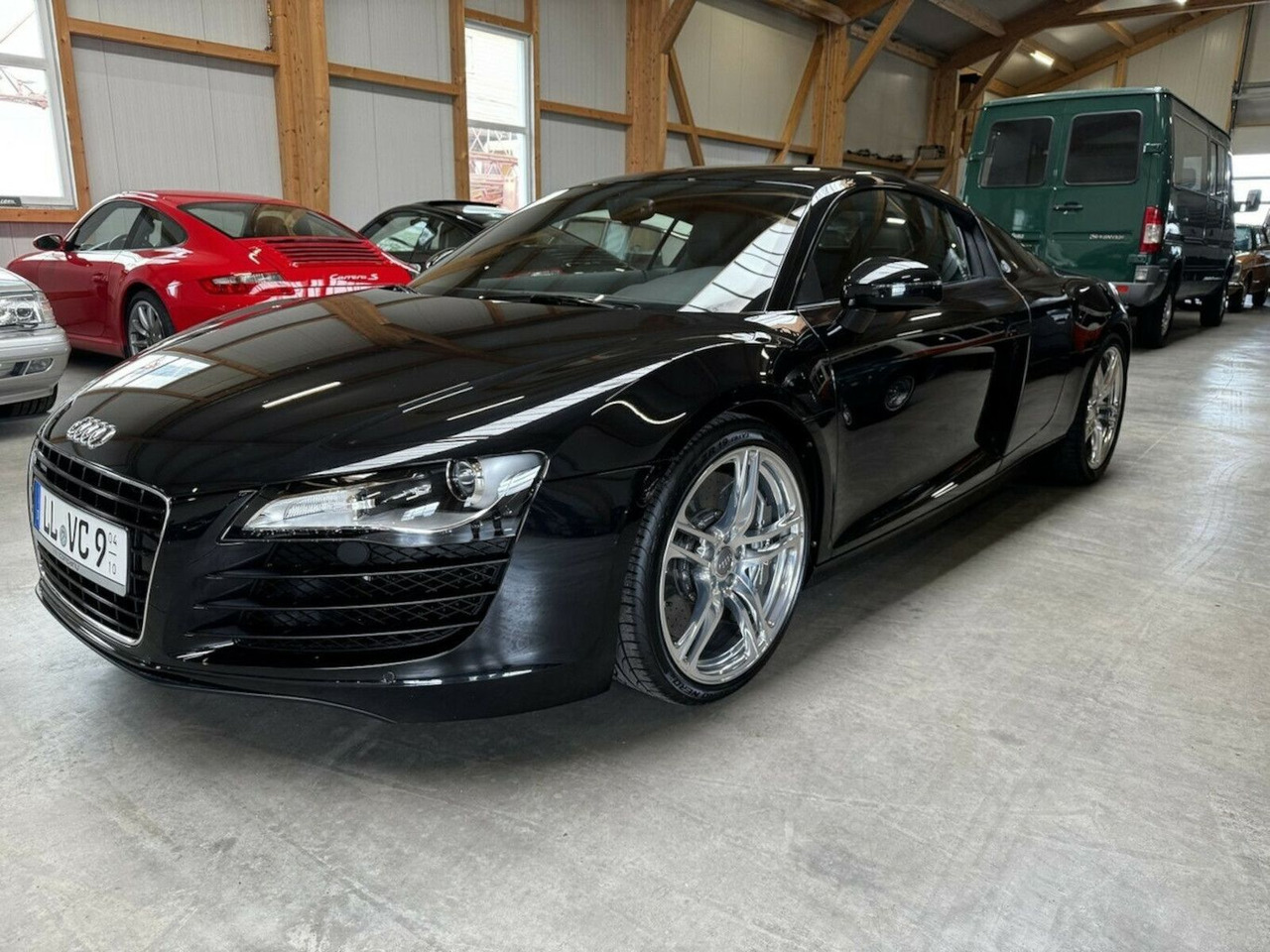 Audi R8 4.2 FSI V8 quattro Coupé Neuzustand - Coupé: foto 1 Audi R8 4.2 FSI V8 quattro Coupé Neuzustand - Coupé: foto 1