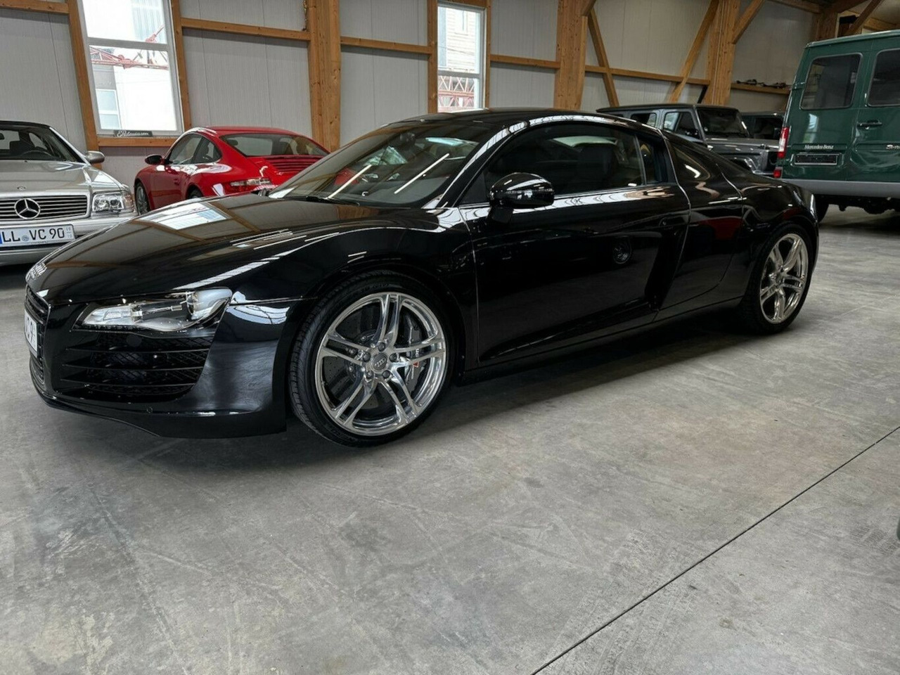 Audi R8 4.2 FSI V8 quattro Coupé Neuzustand - Coupé: foto 2 Audi R8 4.2 FSI V8 quattro Coupé Neuzustand - Coupé: foto 2