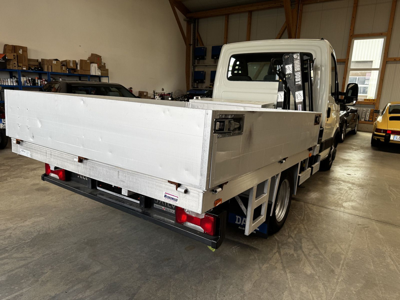 Iveco Daily 35C10 Pritsche HIAB Kran 1. Hand! - Furgoneta caja abierta: foto 5 Iveco Daily 35C10 Pritsche HIAB Kran 1. Hand! - Furgoneta caja abierta: foto 5