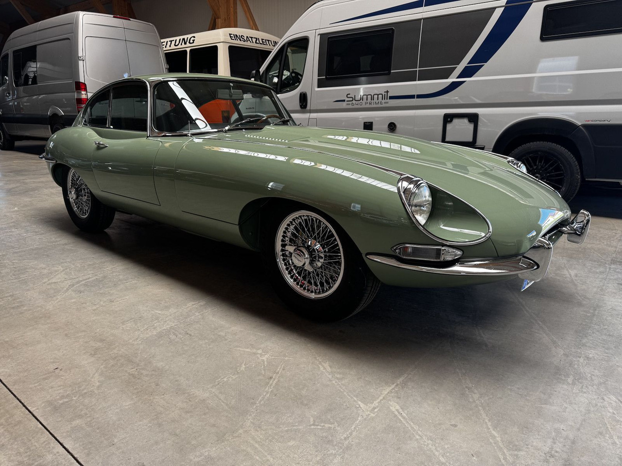 Jaguar E-Type 4.2 Litre Serie 1.5 FHC - Coupé: foto 4 Jaguar E-Type 4.2 Litre Serie 1.5 FHC - Coupé: foto 4