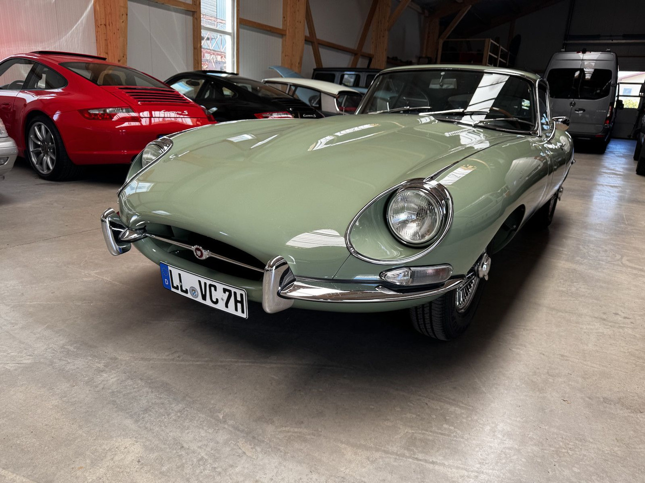Jaguar E-Type 4.2 Litre Serie 1.5 FHC Zustand 1 - Coupé: foto 3 Jaguar E-Type 4.2 Litre Serie 1.5 FHC Zustand 1 - Coupé: foto 3