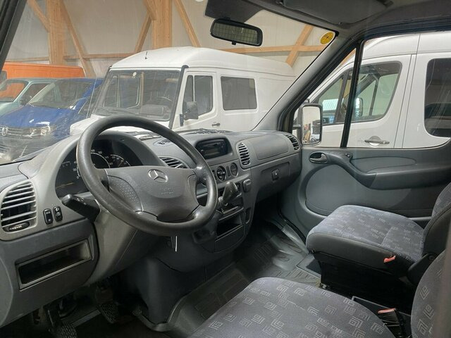 MERCEDES-BENZ Sprinter 313 CDI Doka 4x4 Allrad 1.Hand... - Furgoneta con lona, Furgoneta combi: foto 3 MERCEDES-BENZ Sprinter 313 CDI Doka 4x4 Allrad 1.Hand... - Furgoneta con lona, Furgoneta combi: foto 3